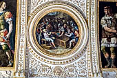 Mantova, Palazzo Te - Camera degli Imperatori. Tondo della Prete sud: Alessandro Magno ripone l Iliade in uno scrigno  